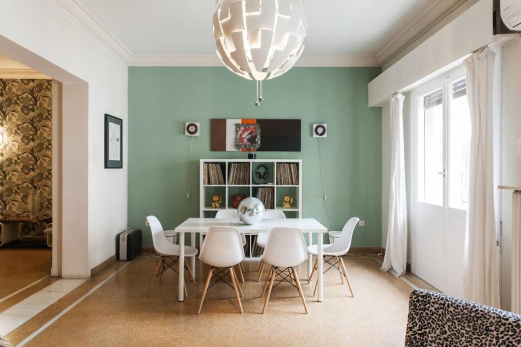 Mid Century 3 Bdr City Centre Townhouse Athens Ngoại thất bức ảnh