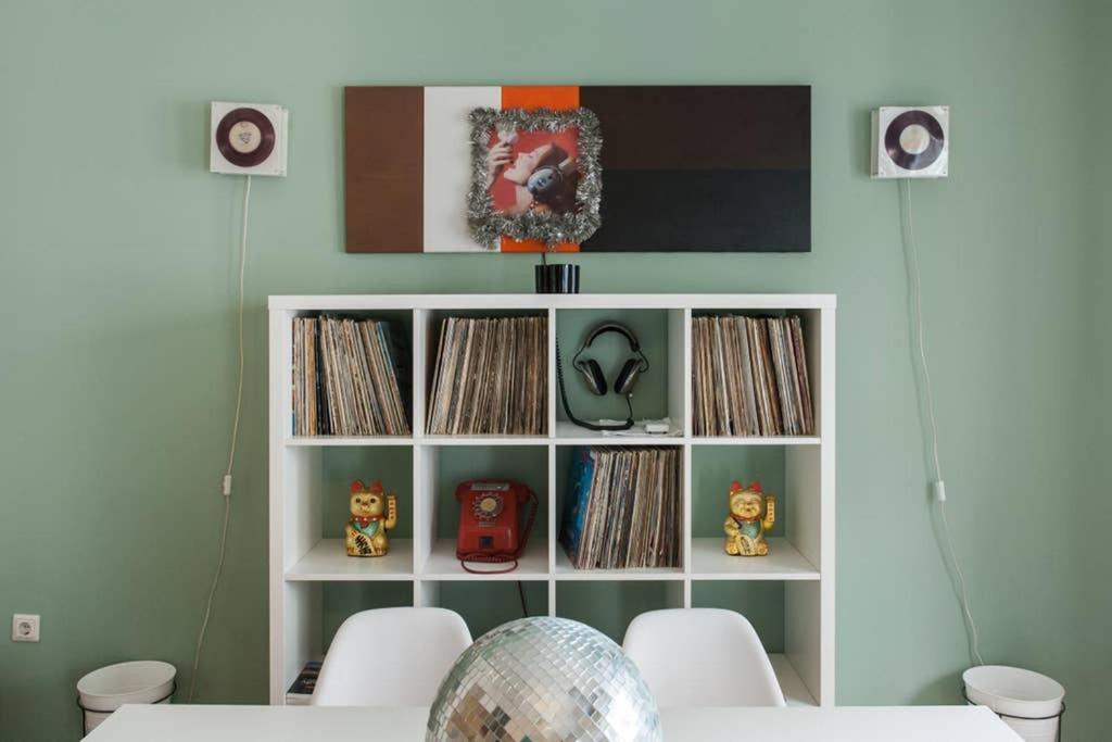 Mid Century 3 Bdr City Centre Townhouse Athens Ngoại thất bức ảnh